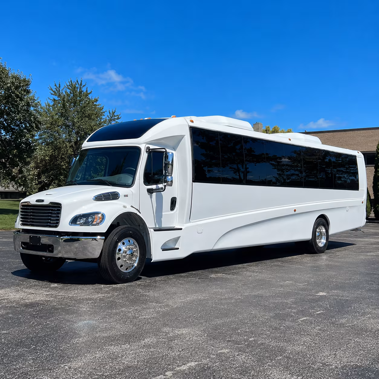 billings 25 passenger minibus